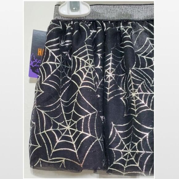 New Black Halloween Skirt With Spider Webs Ruffle Tulle - Picture 8 of 16